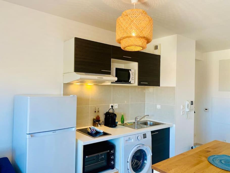 "Loulou" T1 Moderne Et Lumineux, Centre Ville, Wifi, Parking Sete Ngoại thất bức ảnh